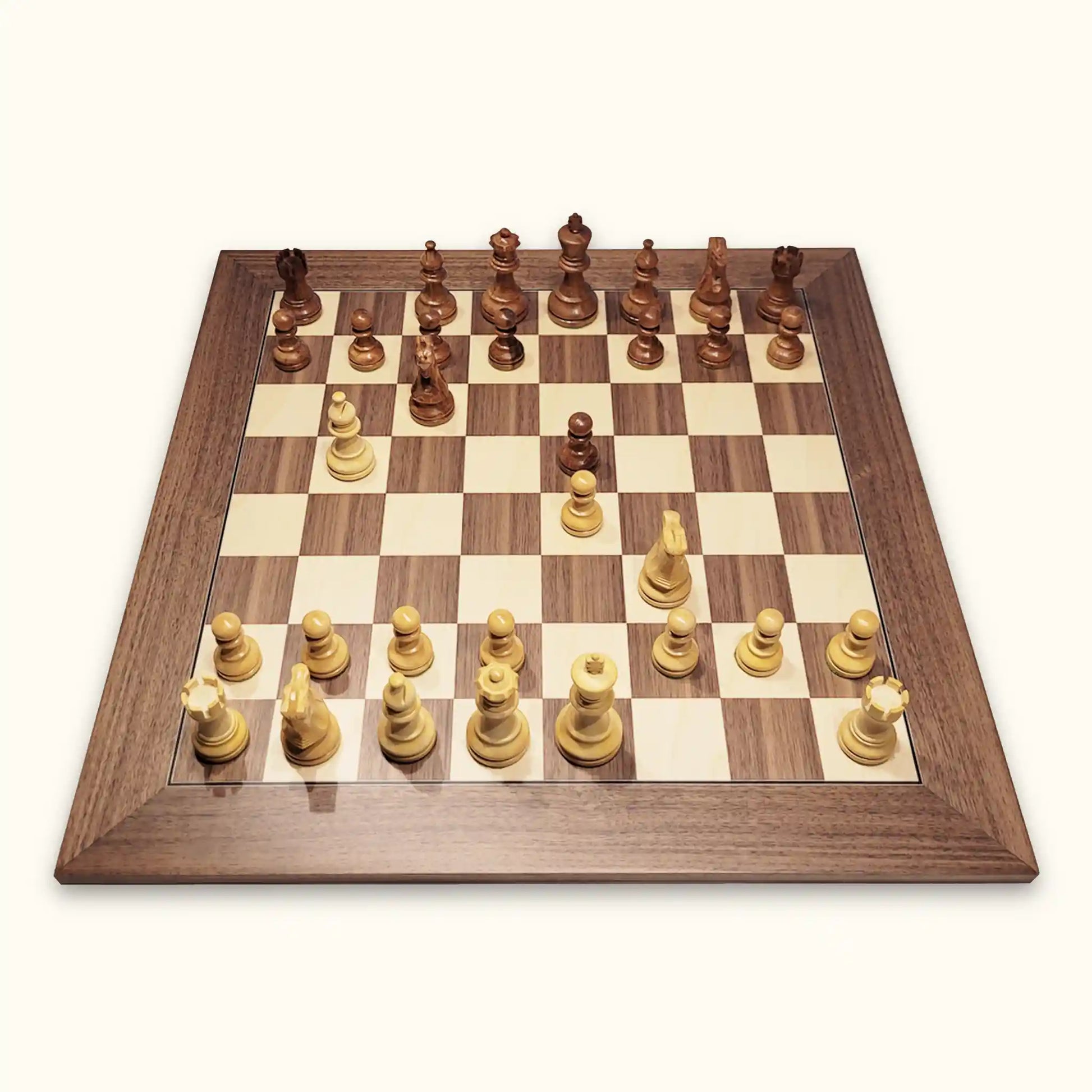 Chess pieces american staunton acacia on walnut chessboard top