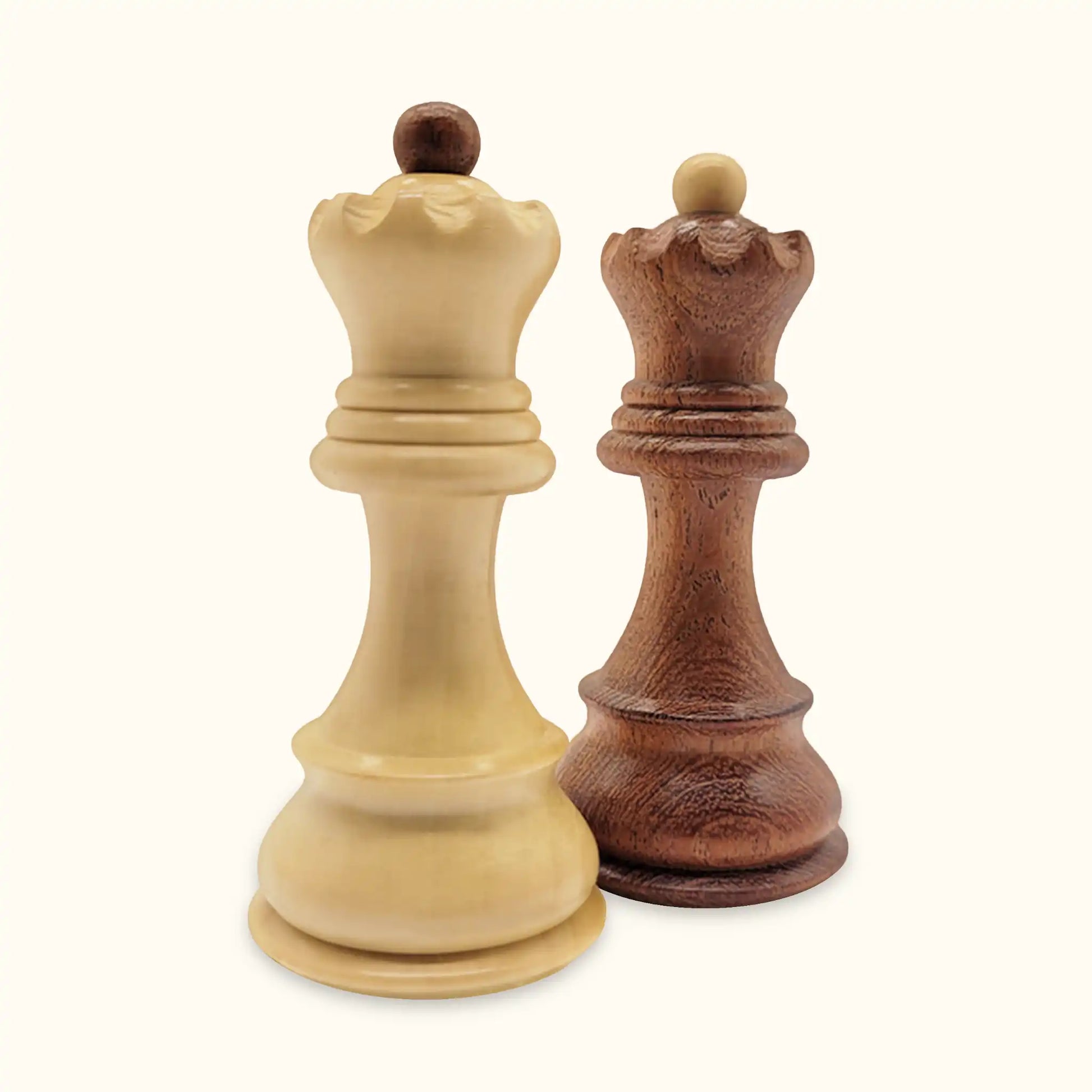 Chess pieces Zagreb acacia queen